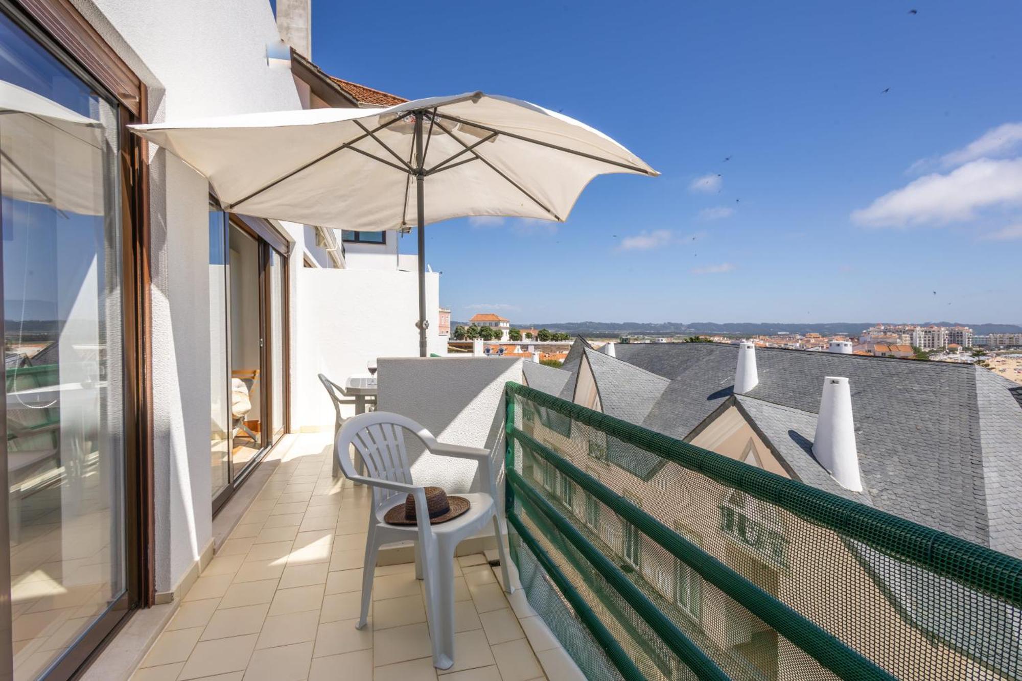 Апартаменты Concha Mar Com Vista Sobre A Baia Сан-Мартинью-ду-Порту Экстерьер фото