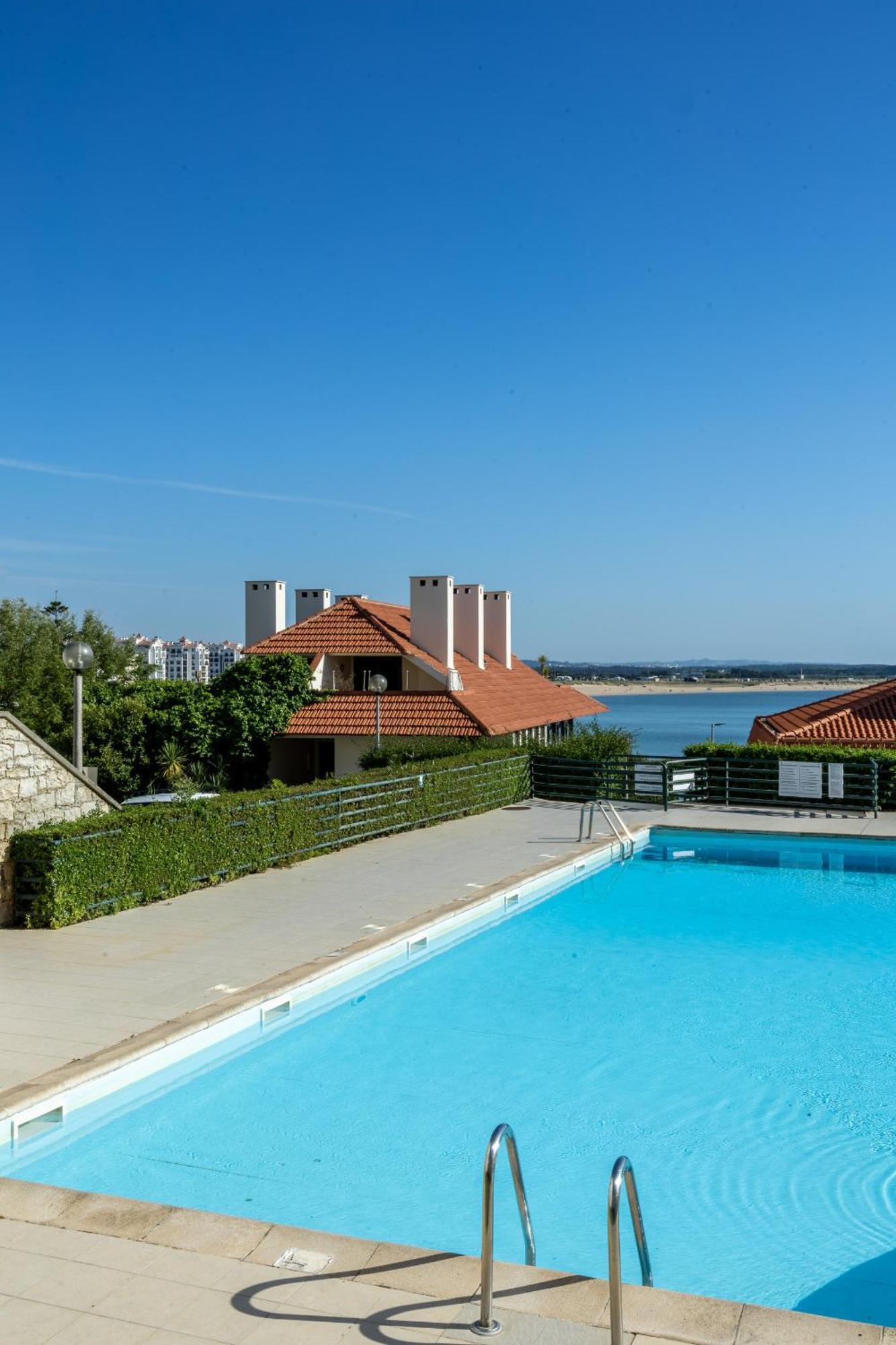 Апартаменты Concha Mar Com Vista Sobre A Baia Сан-Мартинью-ду-Порту Экстерьер фото